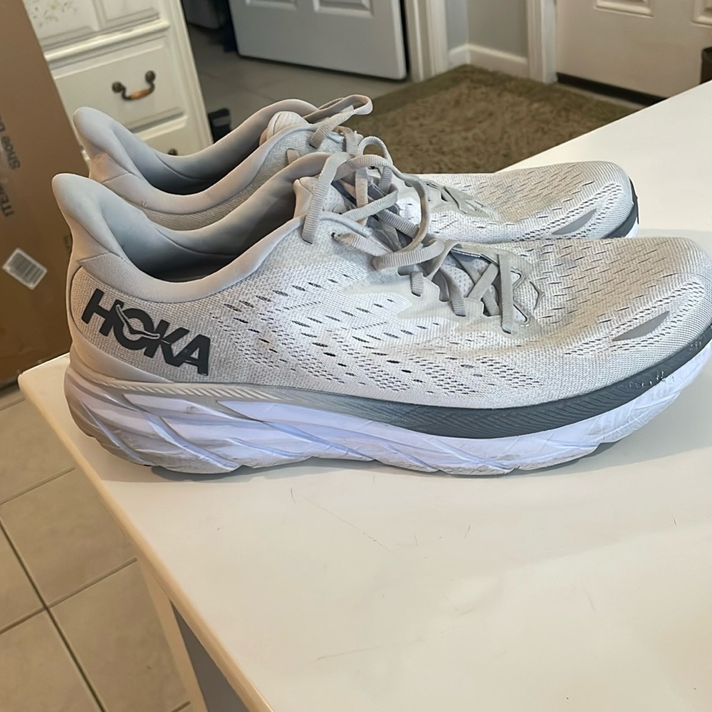 Hoka Clifton 8 Lunar Rock